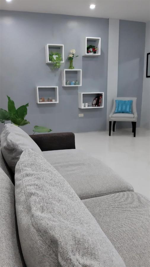 Casa Erelle -1 Bedroom Guest House W/ Modern Kubo Antipolo Exterior photo