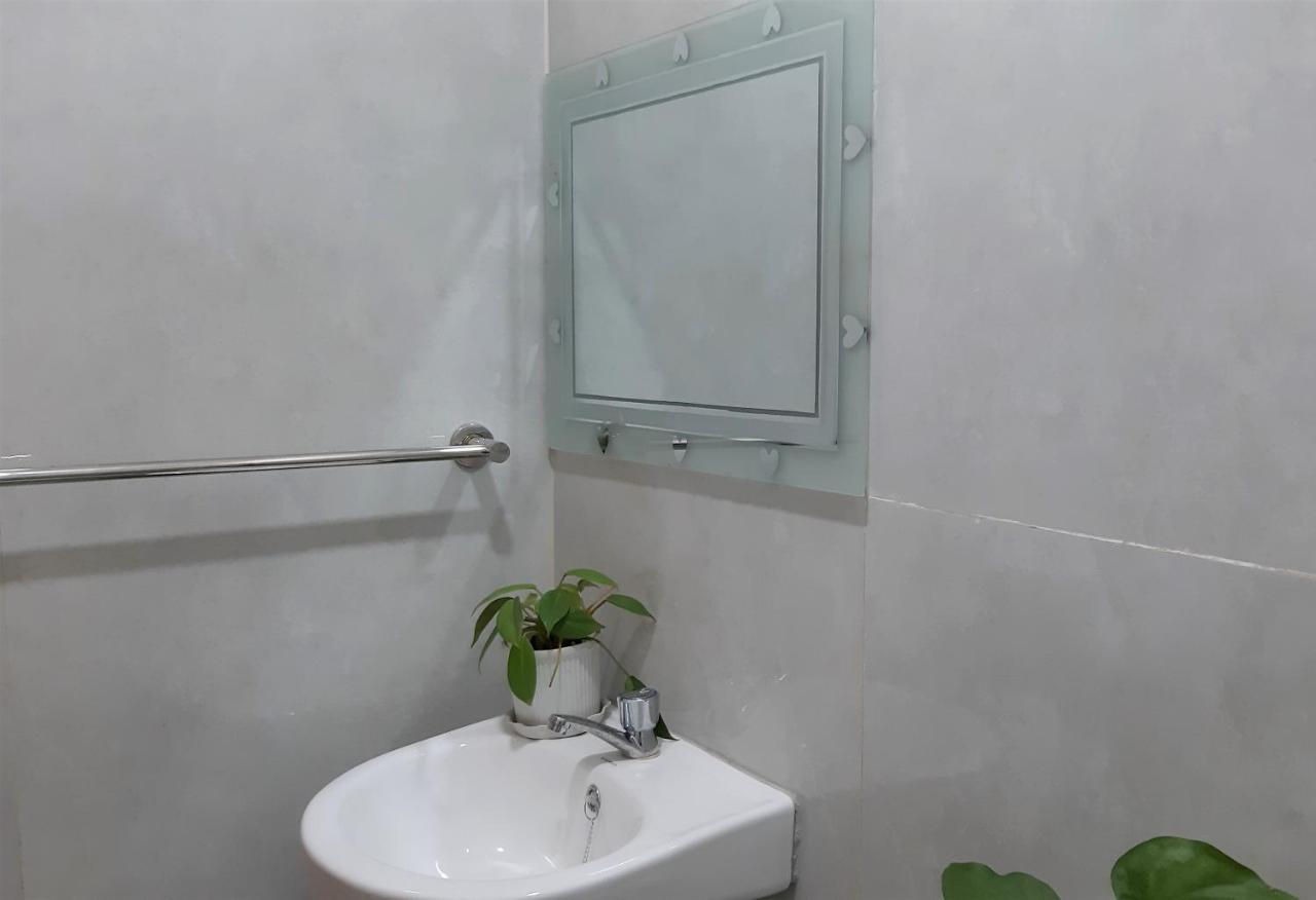 Casa Erelle -1 Bedroom Guest House W/ Modern Kubo Antipolo Exterior photo